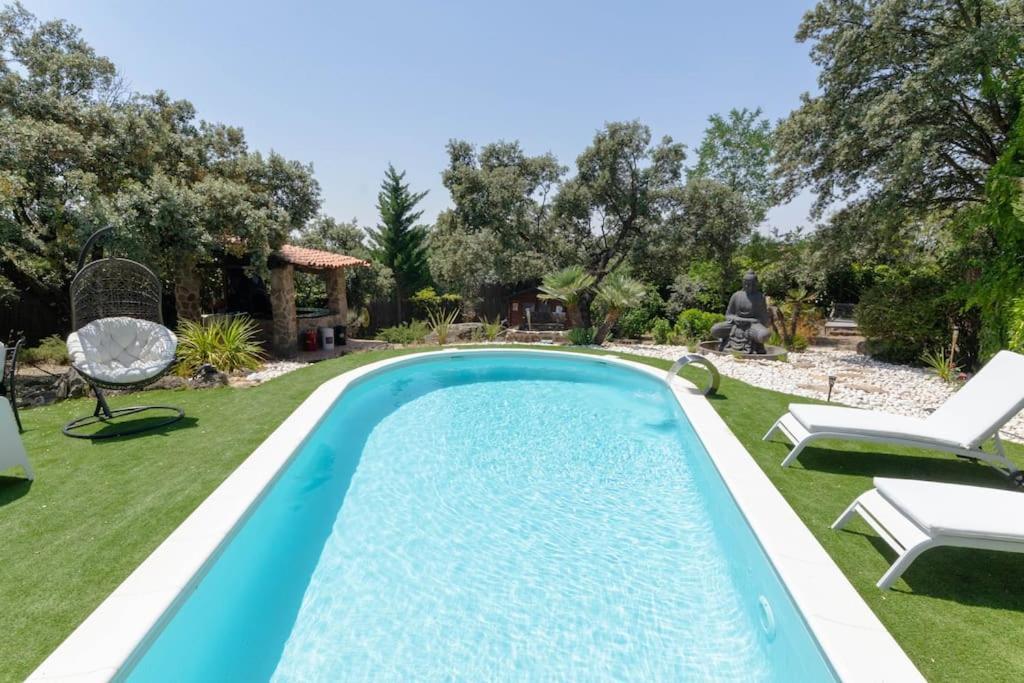 Villa La Amapola Valdemorillo Esterno foto