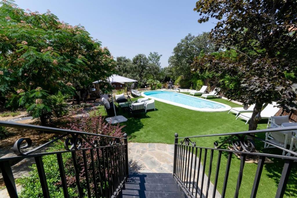 Villa La Amapola Valdemorillo Esterno foto