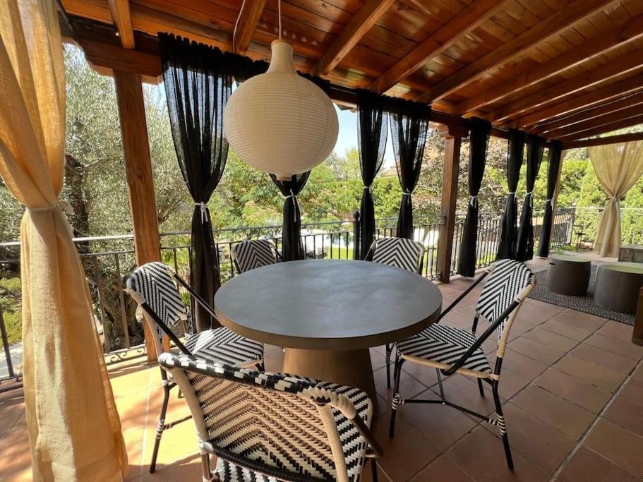 Villa La Amapola Valdemorillo Esterno foto