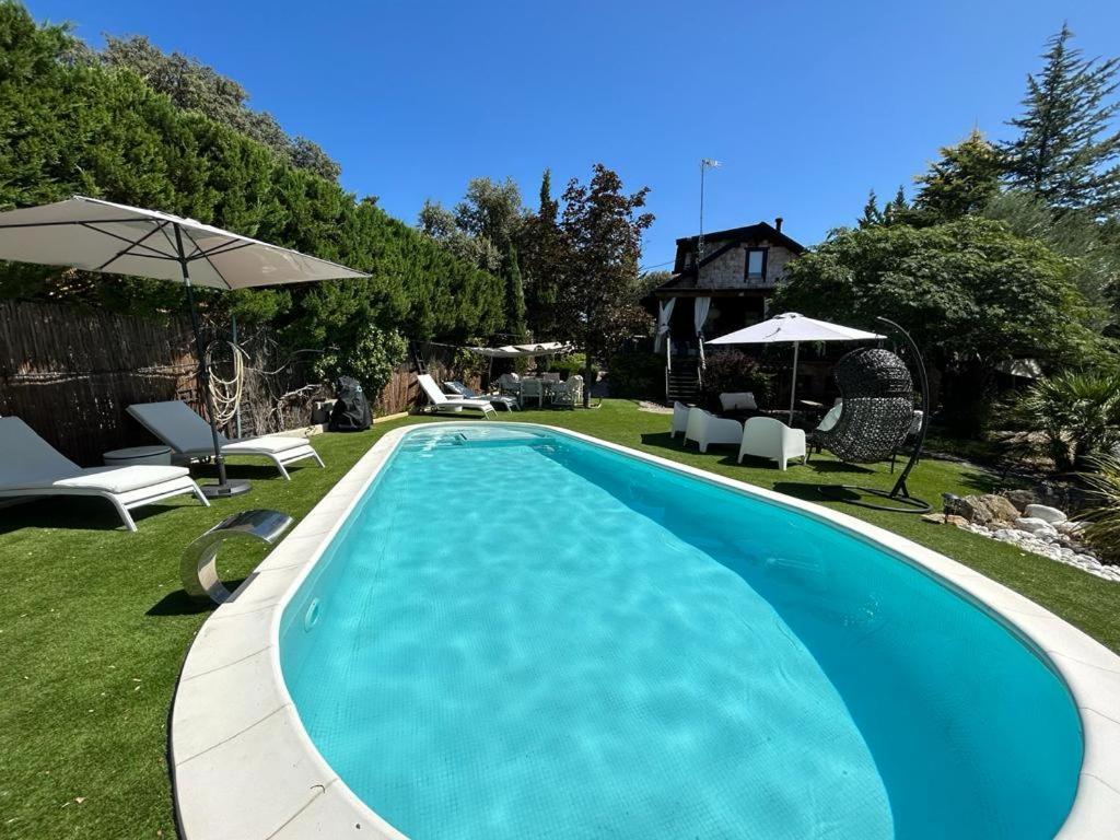 Villa La Amapola Valdemorillo Esterno foto