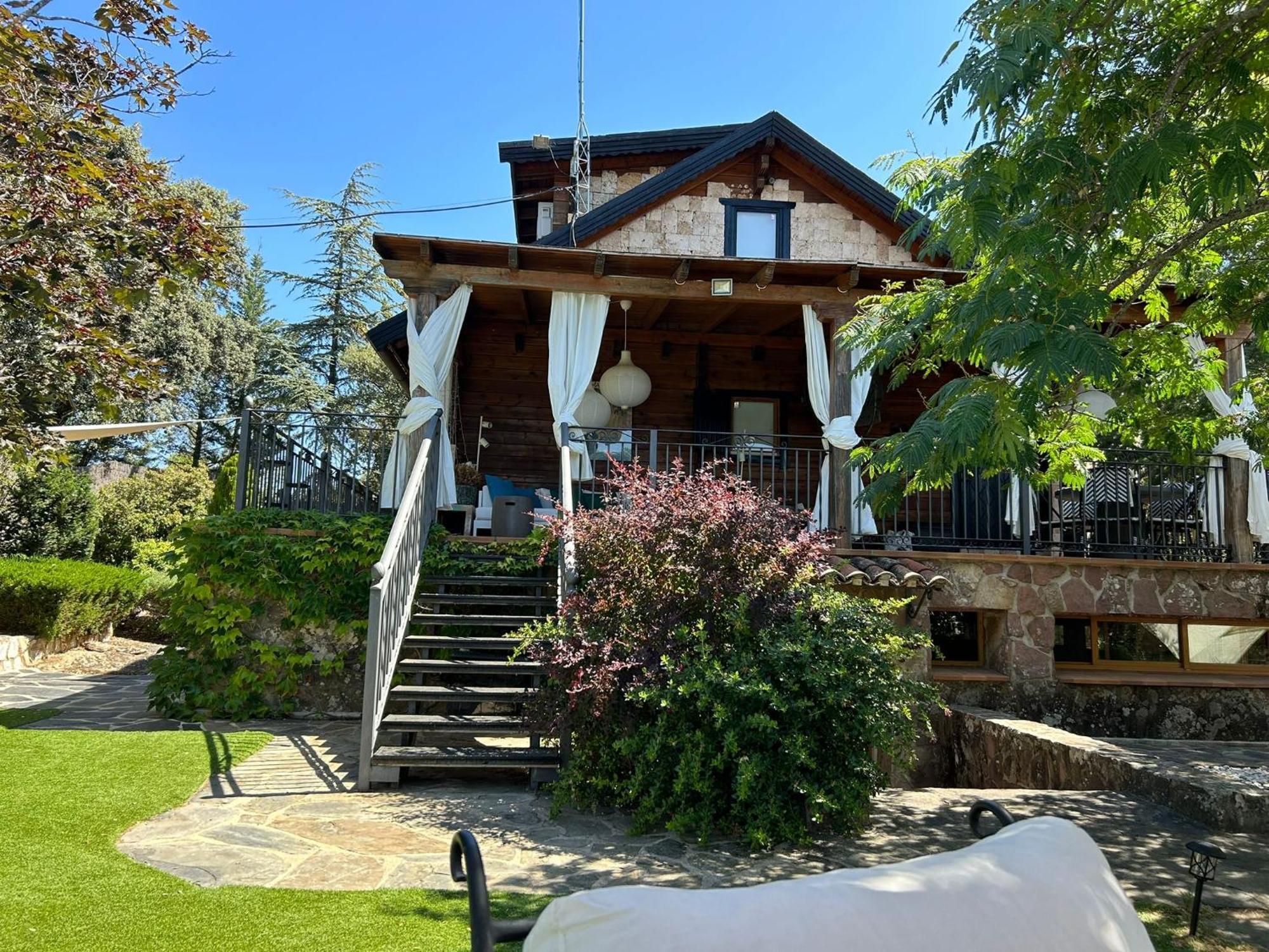 Villa La Amapola Valdemorillo Esterno foto
